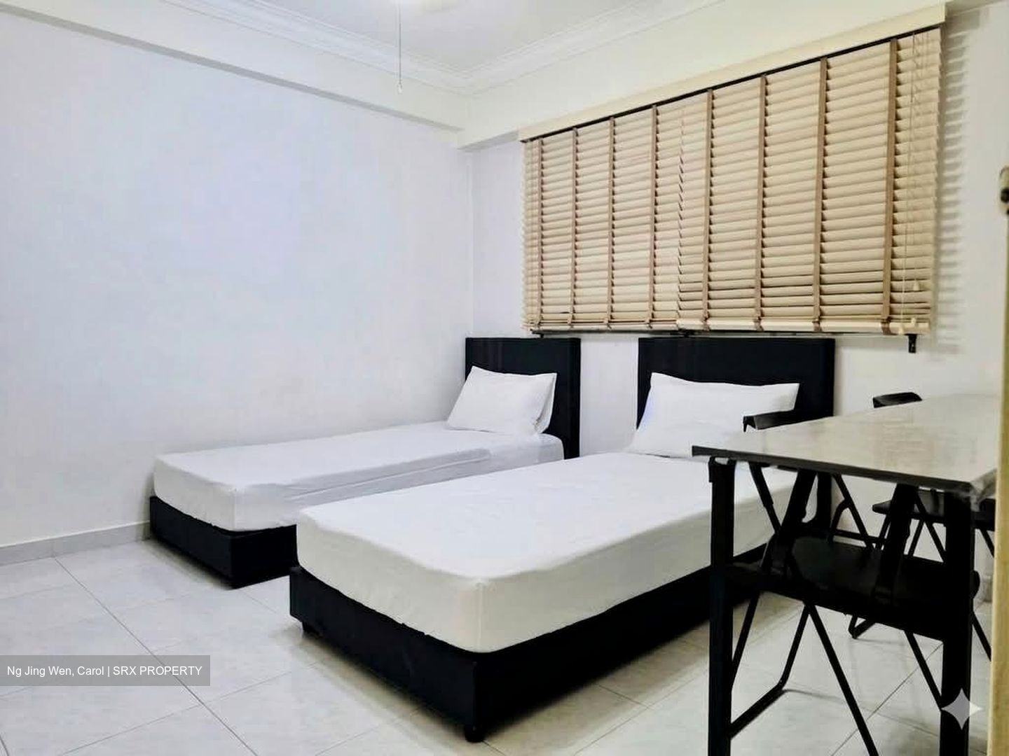 Blk 833 Hougang Central (Hougang), HDB Executive #580155441